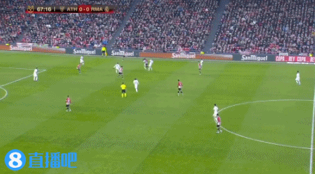 塞斯·库里：首秀就打卫冕冠军确实很艰难，我们还在摸索