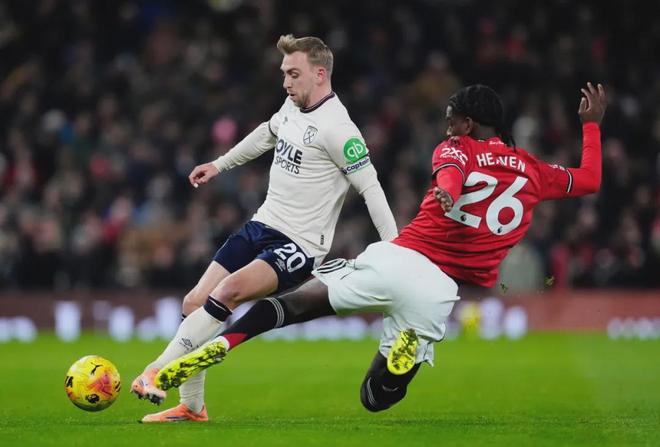 希克：我们拼到了最后一秒；球队进攻非常高效、防守也很紧密