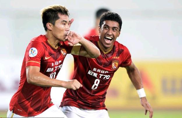 米兰逆转取胜：让2追3靠阿莱格里“电话指挥”，更靠美队替补救主