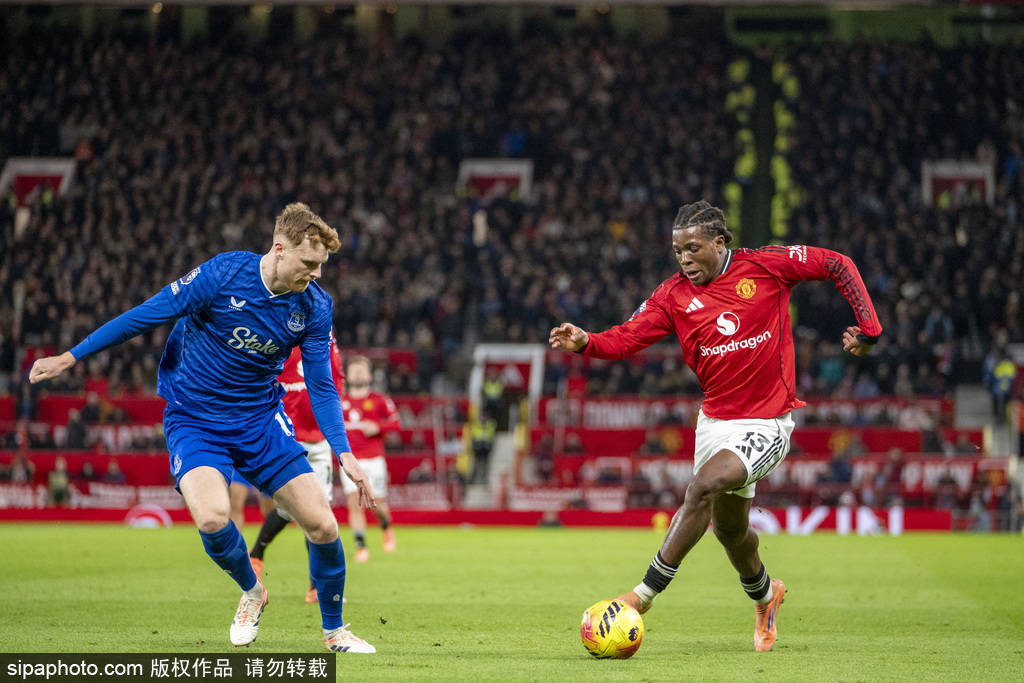 中英青训交流会嘉宾：绝杀韩国转型后卫；枪手铁闸曾获世界杯