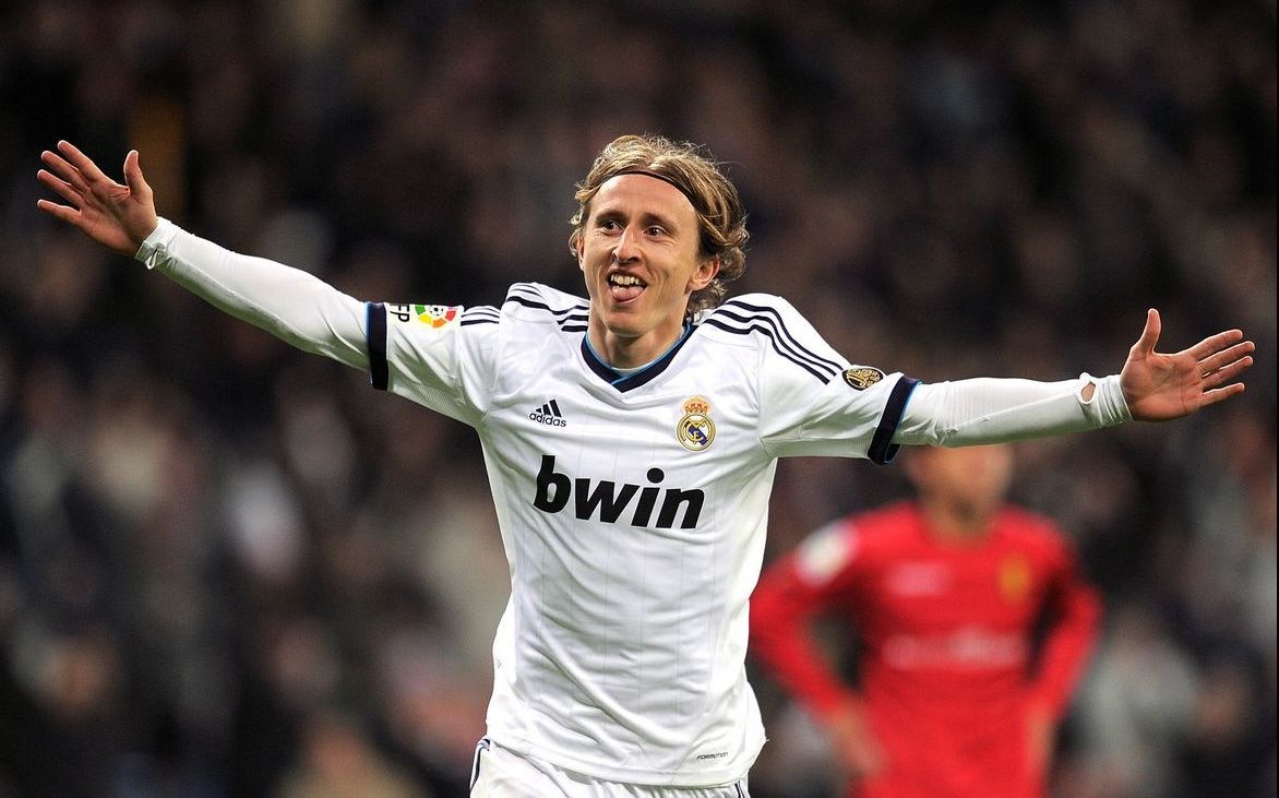 世界杯预选赛爆大冷，豪门惨败震惊全球